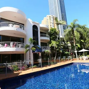 st-tropez-apartments.queenslandhotels.net/